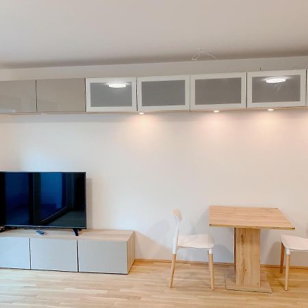 U1 Alte Donau Old Danube City Apartment 2 Viena Exterior foto